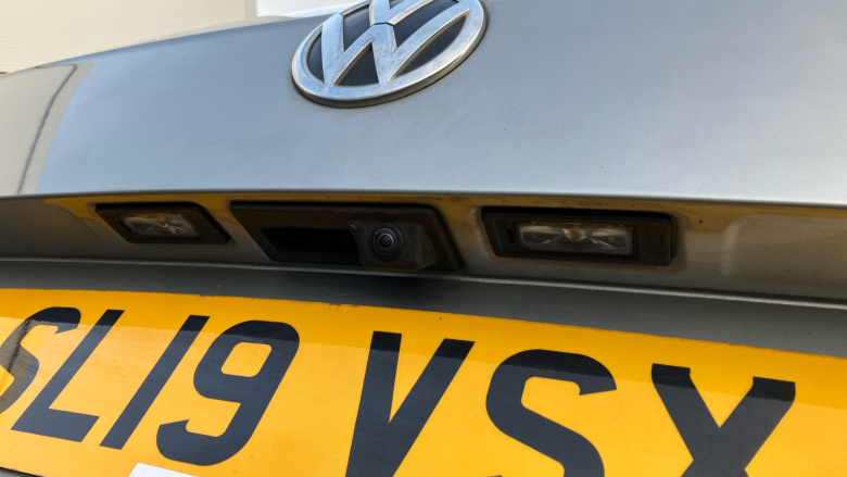 Volkswagen Tiguan 2.0 TDi 150 R-Line 5dr DSG Diesel Estate